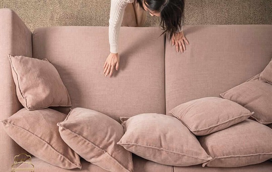 رفع چروک و ساییدگی پارچه مبل کلاسیک: راهنمای جامع بازسازی زیبایی و دوام